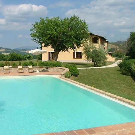 Agriturismo Castagna Alta Valfabbrica Exterior photo