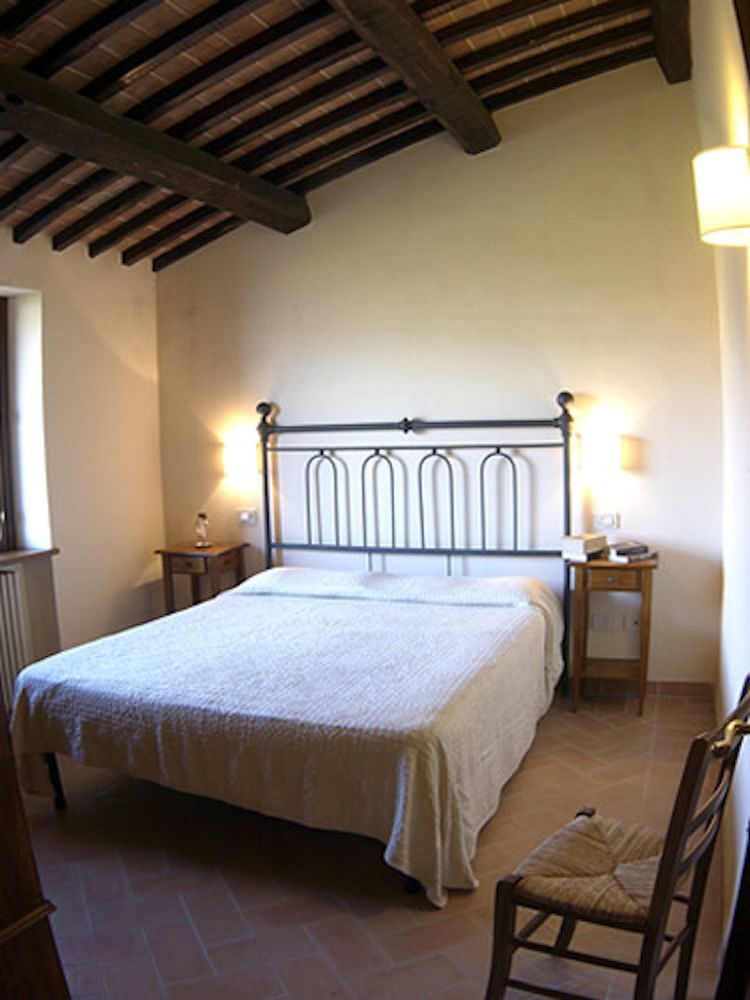 Agriturismo Castagna Alta Valfabbrica Exterior photo